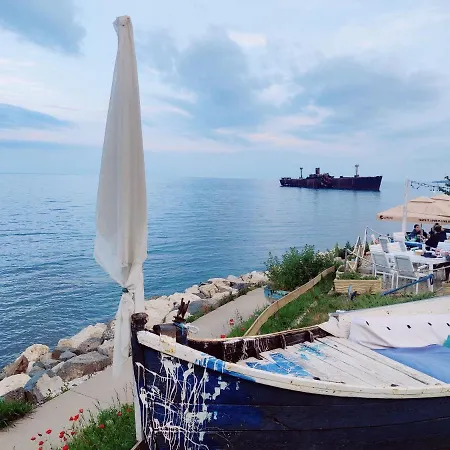 Sea&sky 게스트하우스 코스티네스티