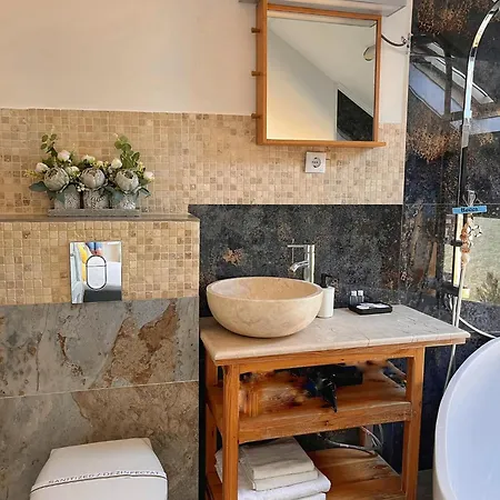 Sea&sky 게스트하우스 코스티네스티